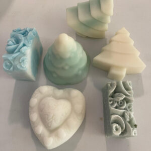 Rue and Pierina mint